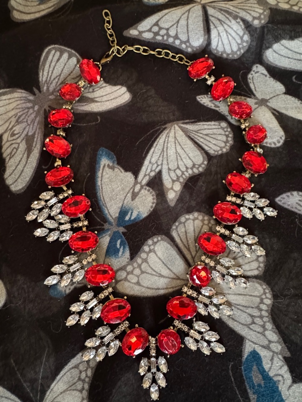 NWOT Aratta Elegant Red Crystal Bib Necklace with Clear Accents